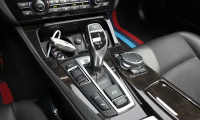 BMW 5-Series 2015, 94778 км, за 6279.75 USD - фото 9