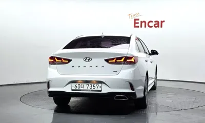Hyundai Sonata 2018, 61247 км, за 9035.95 USD - фото 4