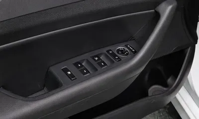 Hyundai Sonata 2018, 61247 км, за 9035.95 USD - фото 16