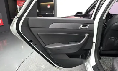 Hyundai Sonata 2018, 61247 км, за 9035.95 USD - фото 25