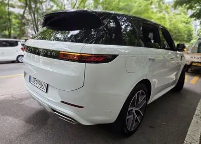 Land Rover Range Rover Sport 2025, 17830 км, за 88617.57 USD