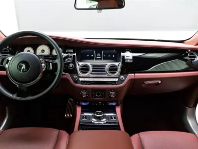 Rolls-Royce Wraith 2018, 14000 км, за 425819.93 USD - фото 10