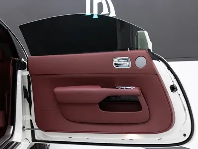 Rolls-Royce Wraith 2018, 14000 км, за 425819.93 USD - фото 16