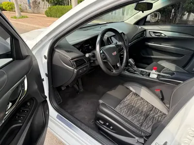 Cadillac ATS-L 2019, 113000 км, за 10019.29 USD