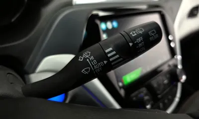 ChevroletGMDaewoo Bolt EV 2017, 129995 км, за 8533.54 USD - фото 17