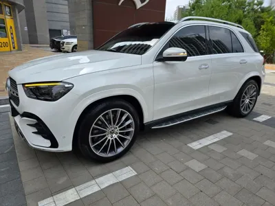 Mercedes-Benz GLE-Class 2025, 500 км, за 48165.52 USD
