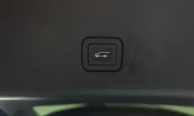 ChevroletGMDaewoo Traverse 2023, 21792 км, за 23521.64 USD - фото 20