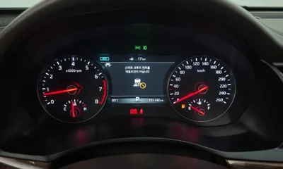 Kia K7 2017, 101142 км, за 7811.47 USD - фото 8