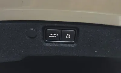 Kia K7 2017, 101142 км, за 7811.47 USD - фото 20