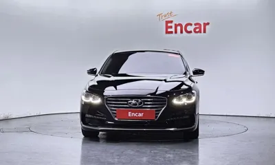 Hyundai Grandeur 2018, 64249 км, за 10603.7 USD