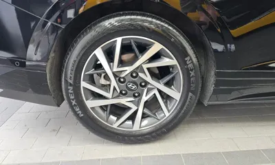 Hyundai Grandeur 2023, 204141 км, за 13521.41 USD