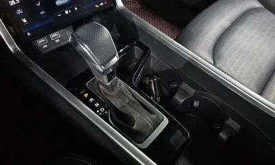 KG_Mobility_Ssangyong Torres 2023, 59380 км, за 12091.18 USD - фото 9