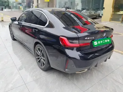 BMW 3 Series 2023, 53800 км, за 24734.66 USD