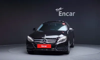 Mercedes-Benz C-Class 2017, 97025 км, за 10794.69 USD