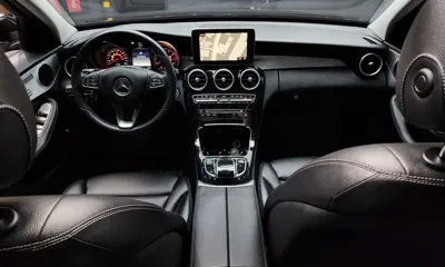 Mercedes-Benz C-Class 2017, 97025 км, за 10794.69 USD - фото 7
