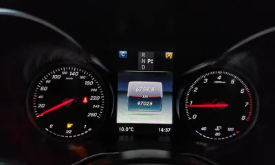 Mercedes-Benz C-Class 2017, 97025 км, за 10794.69 USD - фото 8