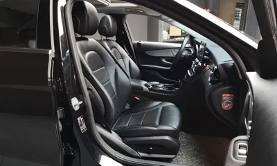 Mercedes-Benz C-Class 2017, 97025 км, за 10794.69 USD - фото 11