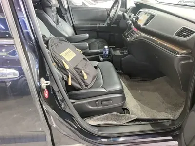 Honda Odyssey 2016, 156900 км, за 10786.57 USD - фото 25
