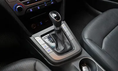 Hyundai Avante 2016, 88110 км, за 5448.34 USD - фото 9