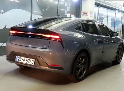 Toyota Prius 2024, 23857 км, за 21445.74 USD