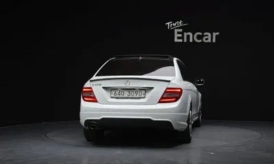 Mercedes-Benz C-Class 2013, 152545 км, за 4428.88 USD