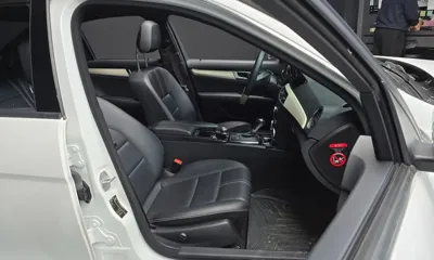Mercedes-Benz C-Class 2013, 152545 км, за 4428.88 USD - фото 12