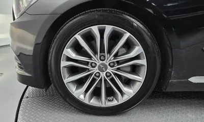 Hyundai Genesis 2014, 198239 км, за 4923.2 USD
