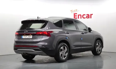 Hyundai Santafe 2021, 107897 км, за 13719.31 USD