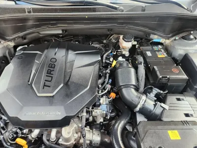 Hyundai Santafe 2023, 63217 км, за 15496.68 USD - фото 7