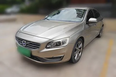 Volvo S60 · 2014 год