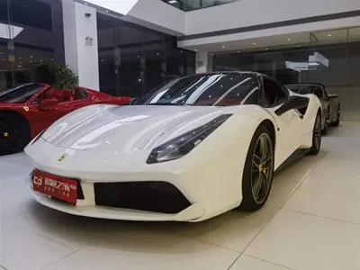 Ferrari 488 · 2016 год