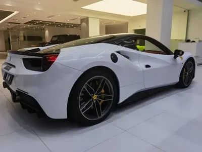 Ferrari 488 2016, 52000 км, за 217770.94 USD