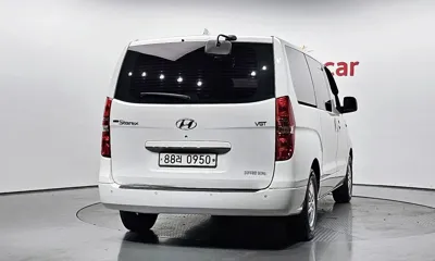 Hyundai Starex 2018, 198968 км, за 6123.78 USD
