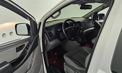 Hyundai Starex 2018, 198968 км, за 6123.78 USD - фото 11