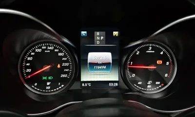 Mercedes-Benz C-Class 2018, 116494 км, за 12223.32 USD - фото 8