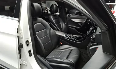 Mercedes-Benz C-Class 2018, 116494 км, за 12223.32 USD - фото 10