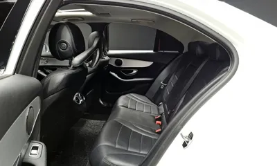 Mercedes-Benz C-Class 2018, 116494 км, за 12223.32 USD - фото 12