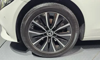 Mercedes-Benz C-Class 2019, 64337 км, за 16187.64 USD