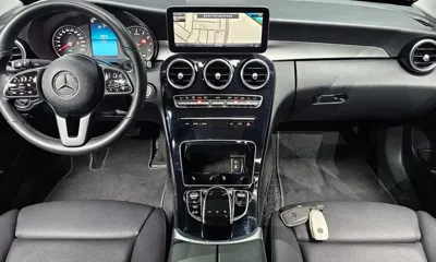 Mercedes-Benz C-Class 2019, 64337 км, за 16187.64 USD - фото 7