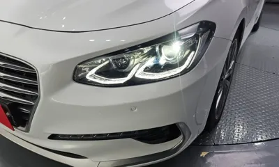 Hyundai Grandeur 2017, 116382 км, за 9977.68 USD - фото 22