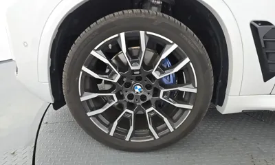 BMW X5 2025, 5538 км, за 84504.37 USD