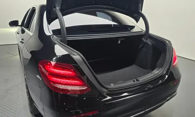 Mercedes-Benz E-Class 2018, 86367 км, за 13062.89 USD - фото 18