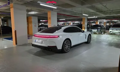 Porsche Panamera 2025, 14200 км, за 119654.79 USD