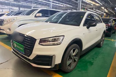 Audi Q2L · 2021 год
