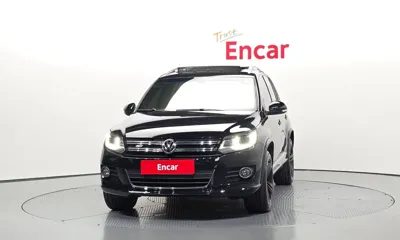 Volkswagen Tiguan 2016, 80498 км, за 9100.95 USD