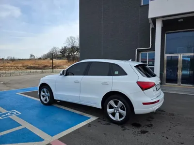 Audi Q5 2015, 117916 км, за 9514.37 USD - фото 6