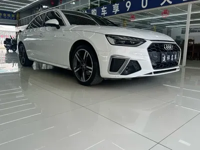 Audi A4L 2021, 82000 км, за 20129.1 USD