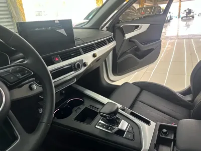 Audi A4L 2021, 82000 км, за 20072.19 USD - фото 14