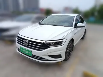 Volkswagen Sagitar 2020, 81500 км, за 9253.11 USD