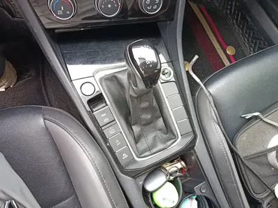 Volkswagen Sagitar 2020, 81500 км, за 9253.11 USD - фото 7
